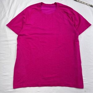 Lululemon Metal Vent Tech Shirt Sonic Pink / Wild Berry Men's Large